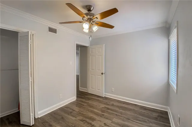 $1,350 | 1304 Summit Street, Unit 107, Austin, TX 78741