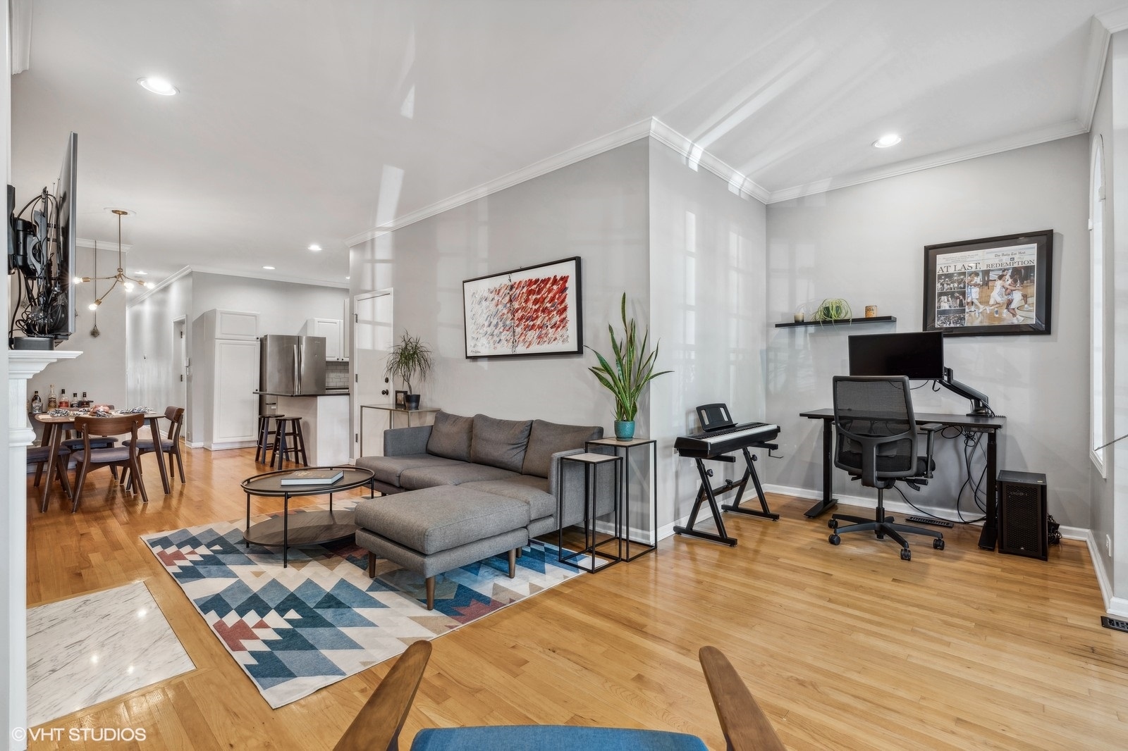 829 West Wolfram Street, Unit 2 Chicago, IL 60657 - Photo 6 of 17 a living room with furniture and a wooden floor