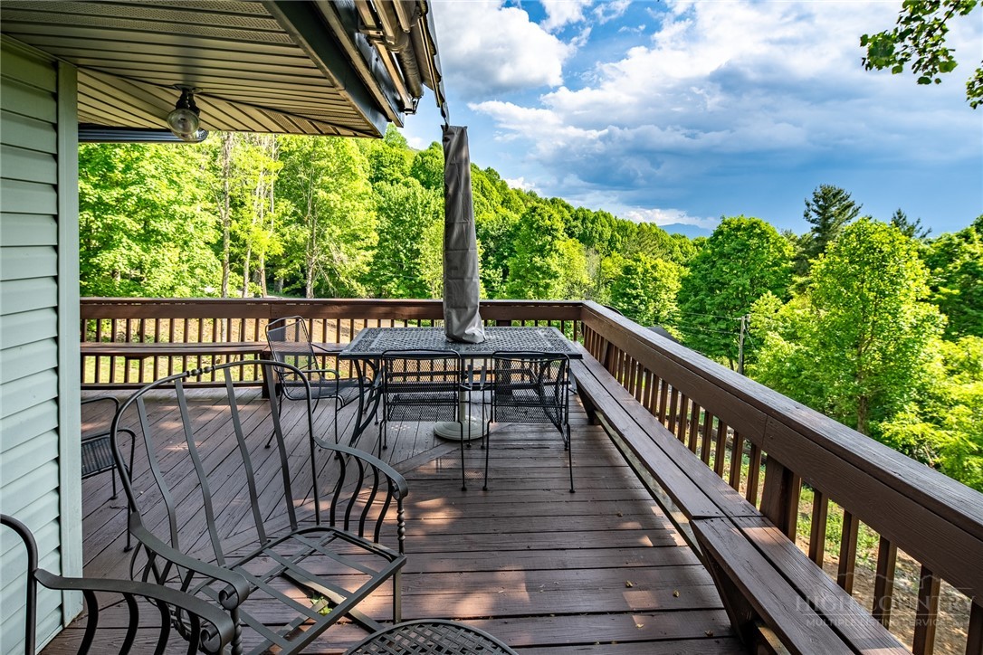 905 Harley Perry Road Zionville, NC 28698 - Photo 8 of 48