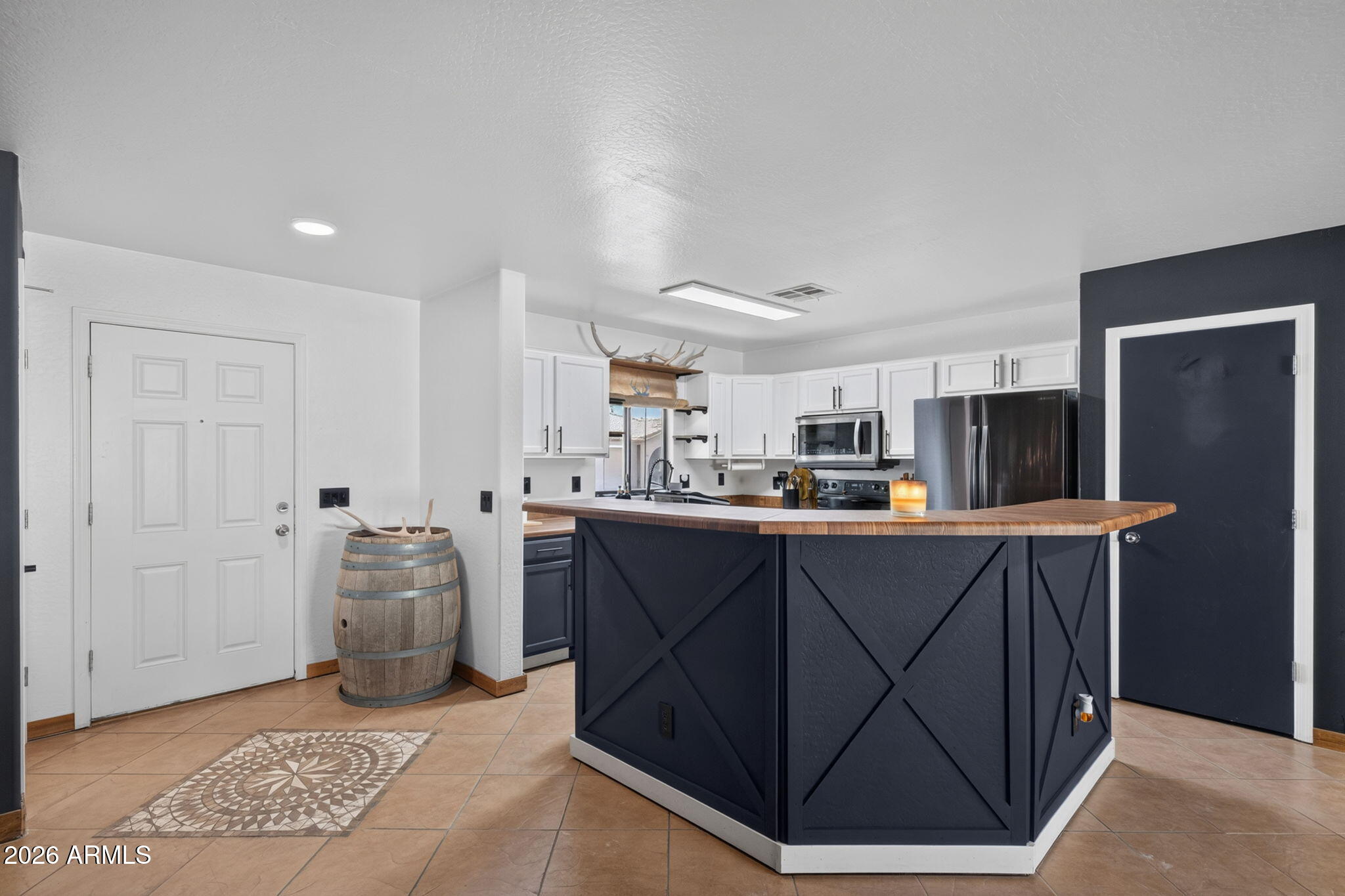 2681 South Powell Road Apache Junction, AZ 85119 - Photo 12 of 40 Kitchen