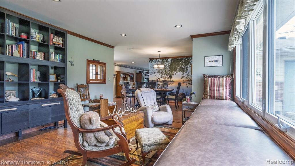 4360 Squirrel Road Bloomfield Hills, MI 48304 - Photo 18 of 39 Gallery Image 18