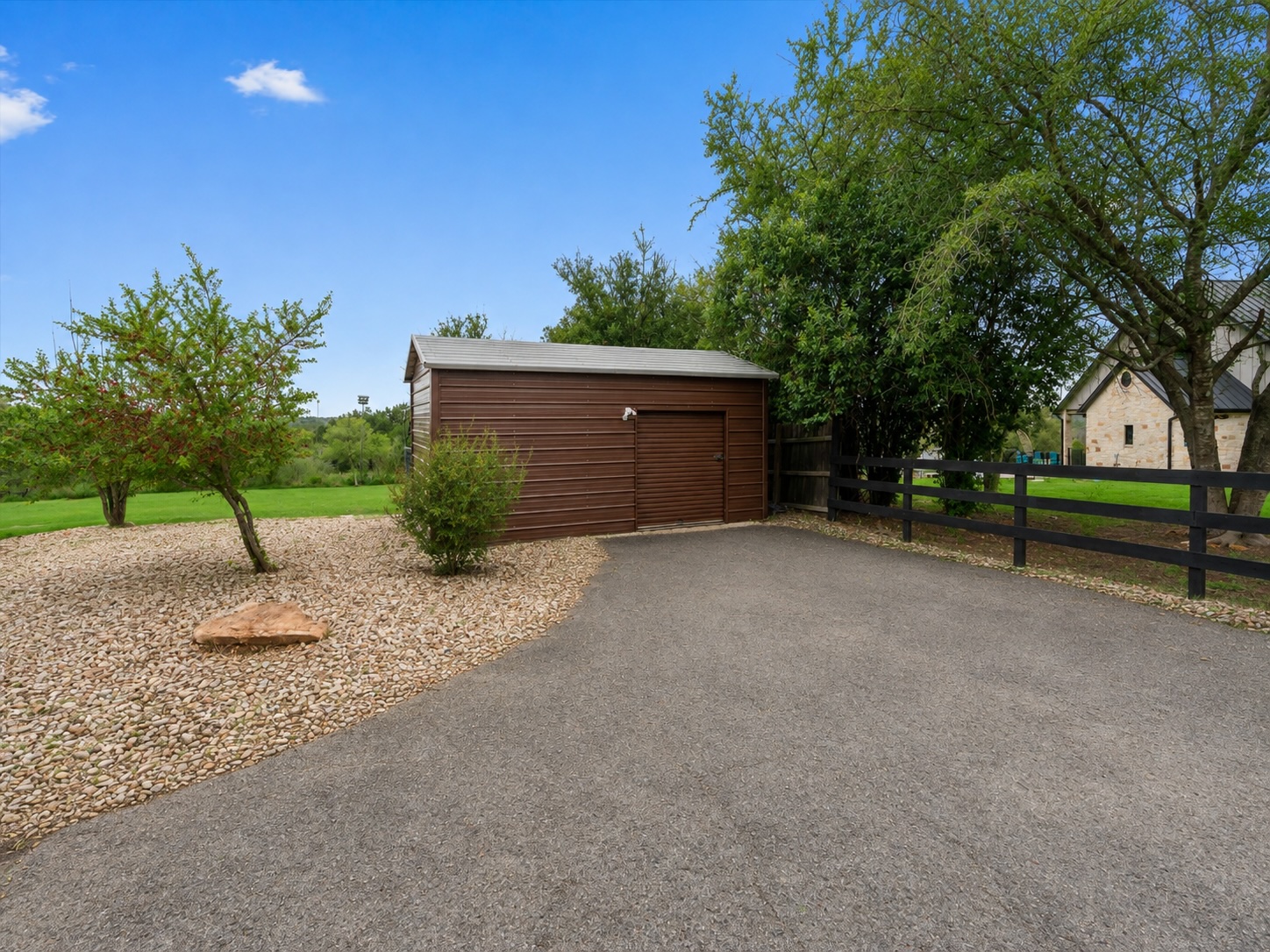 404 Skyline Road Georgetown, TX 78628 - Photo 32 of 34 Gallery Image 32