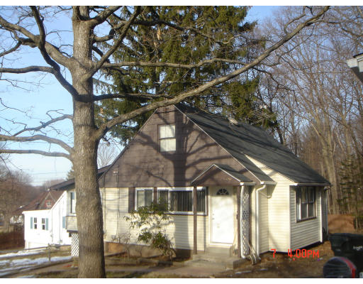137 Canterbury Road Springfield, MA 01118 - Photo 1 of 24