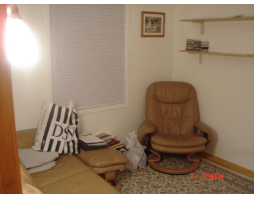 137 Canterbury Road Springfield, MA 01118 - Photo 11 of 24