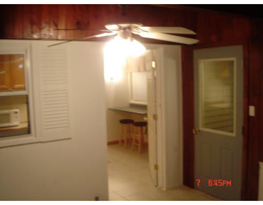 137 Canterbury Road Springfield, MA 01118 - Photo 17 of 24