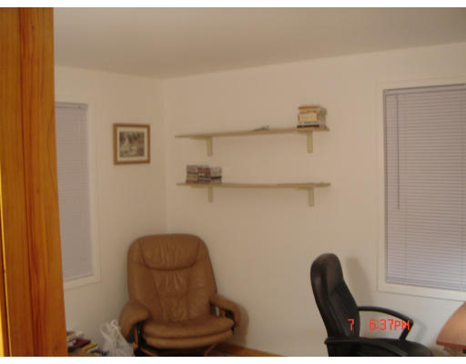 137 Canterbury Road Springfield, MA 01118 - Photo 10 of 24