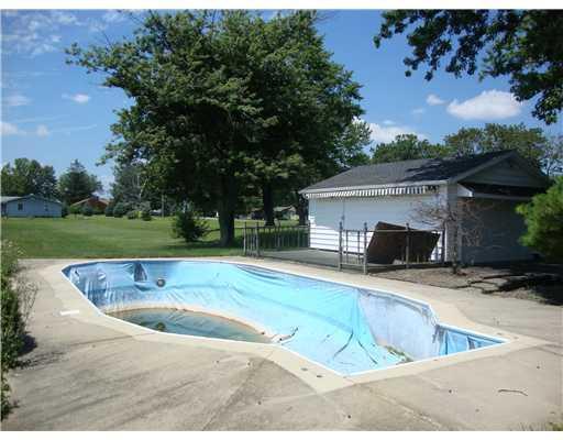 944 East Loy Road Piqua, OH 45356 - Photo 5 of 9
