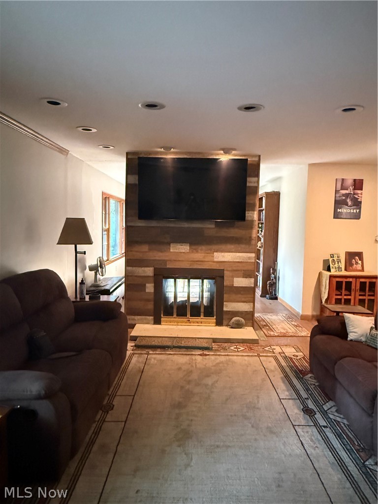 5791 Bolender Road Akron, OH 44319 - Photo 4 of 18