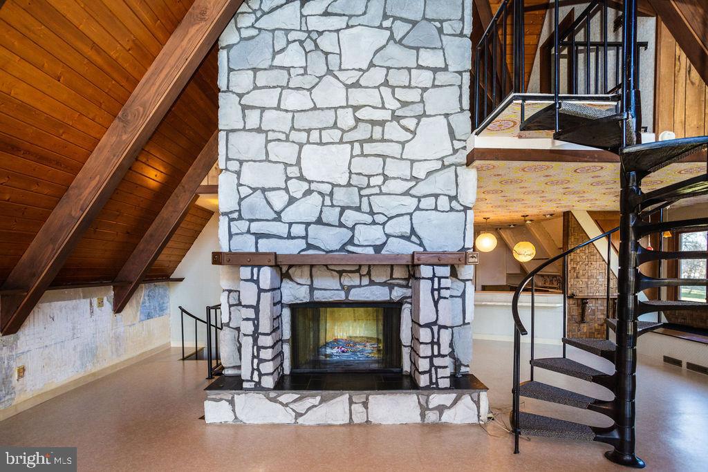 9767 Forest Ridge Road Shippensburg, PA 17257 - Photo 3 of 37 Gallery Image 3