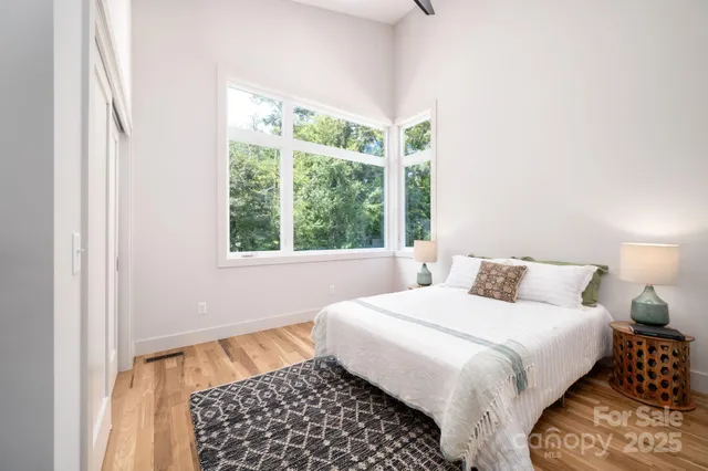 $799,000 | 5 Orrinel Way, Asheville, NC 28806