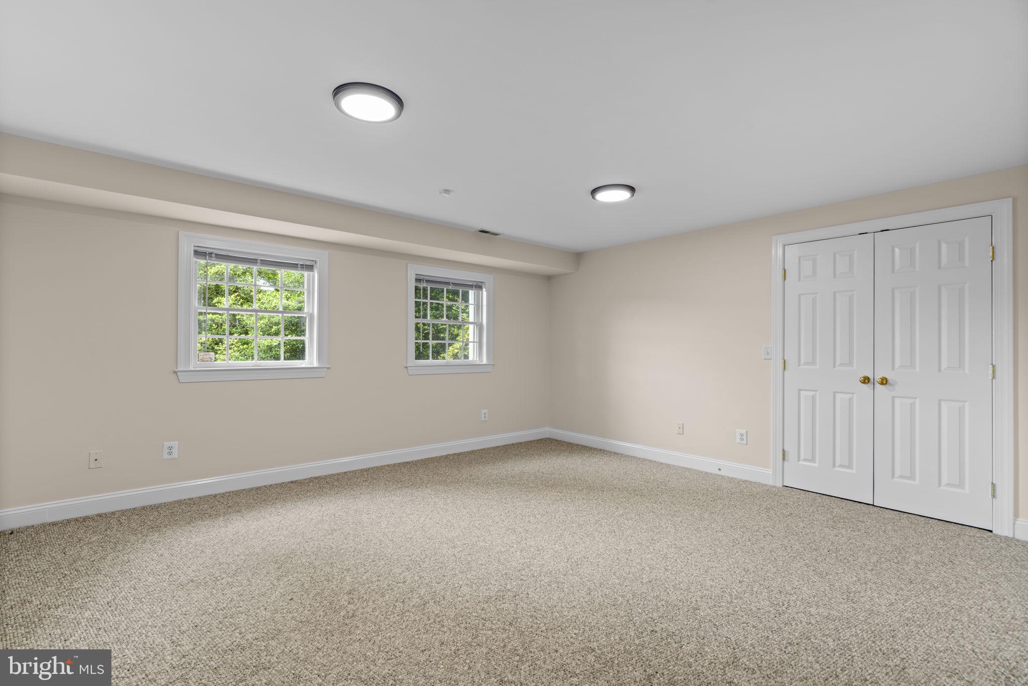 798 Creek View Road Severna Park, MD 21146 - Photo 53 of 72 a view of an empty room with a window