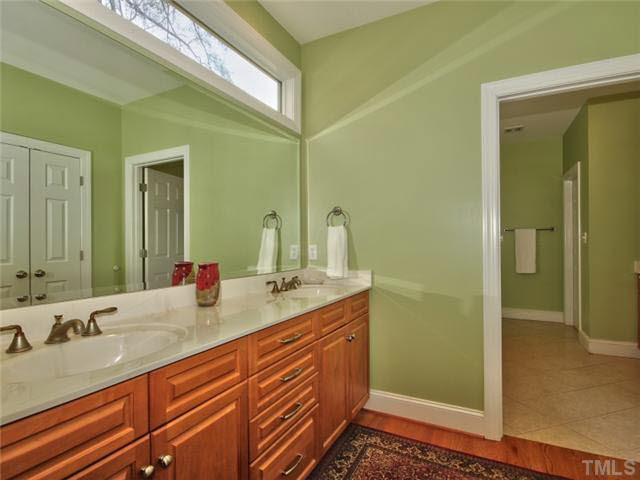 3300 Caldwell Drive Raleigh, NC 27607 - Photo 18 of 25 Master Bath/Spa