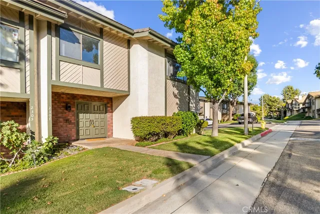 $629,950 | 2307-2307 East Curtis Court, Glendora, CA 91741