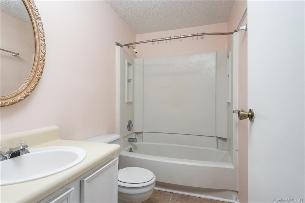 8248 Knights Bridge Road, Unit 8248 Charlotte, NC 28210 - Photo 12 of 16 Gallery Image 12