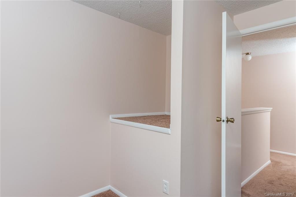 8248 Knights Bridge Road, Unit 8248 Charlotte, NC 28210 - Photo 9 of 16 Gallery Image 9