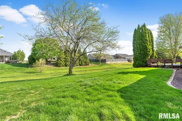 $420,000 | 3617 Sundance Drive, Springfield, IL 62711