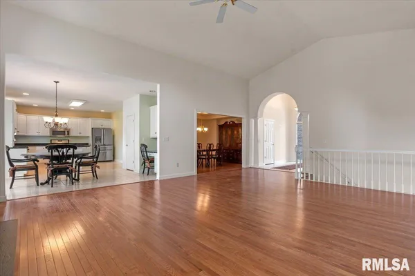 $420,000 | 3617 Sundance Drive, Springfield, IL 62711