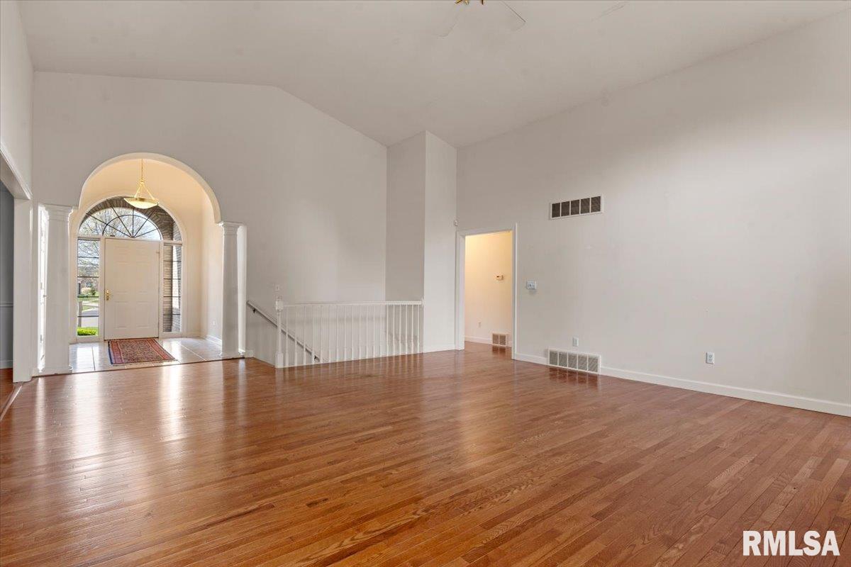 3617 Sundance Drive Springfield, IL 62711 - Photo 8 of 39