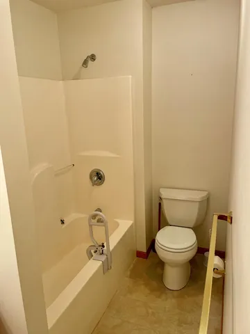 $249,900 | 100 Idle Hour Court, Wabasha, MN 55981