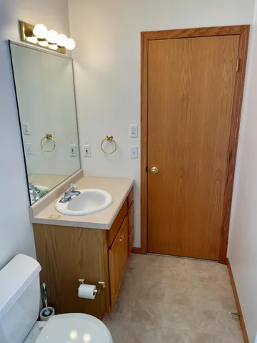 $249,900 | 100 Idle Hour Court, Wabasha, MN 55981