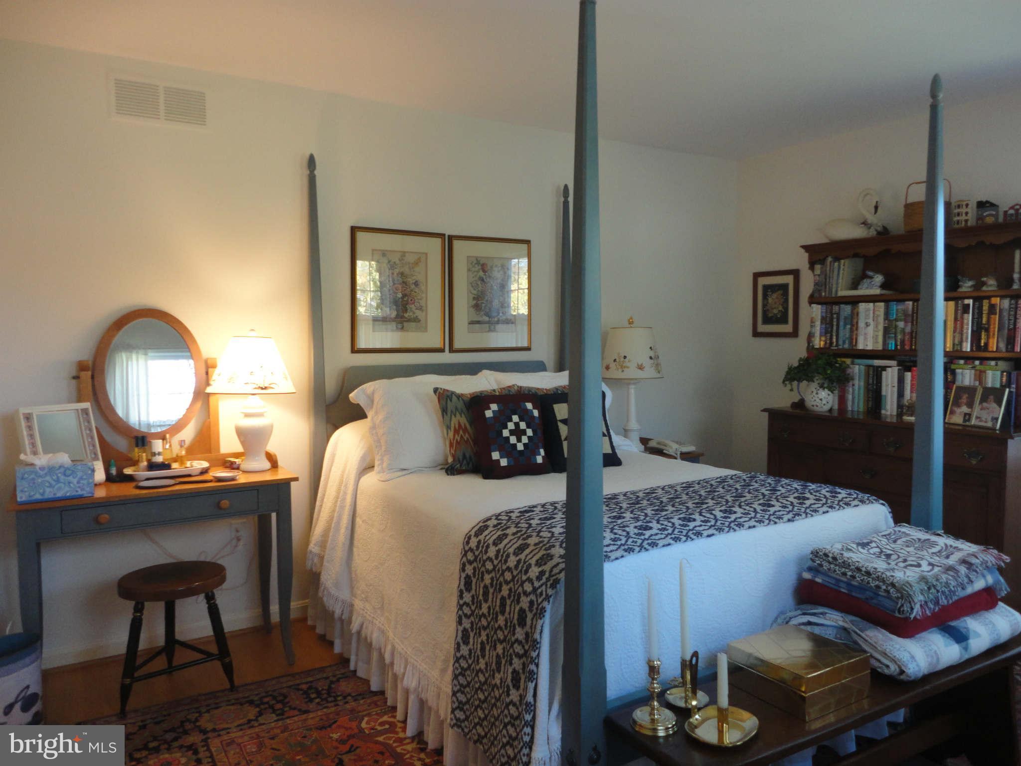 2030 Pot Spring Road Lutherville-Timonium, MD 21093 - Photo 19 of 30 Bedroom