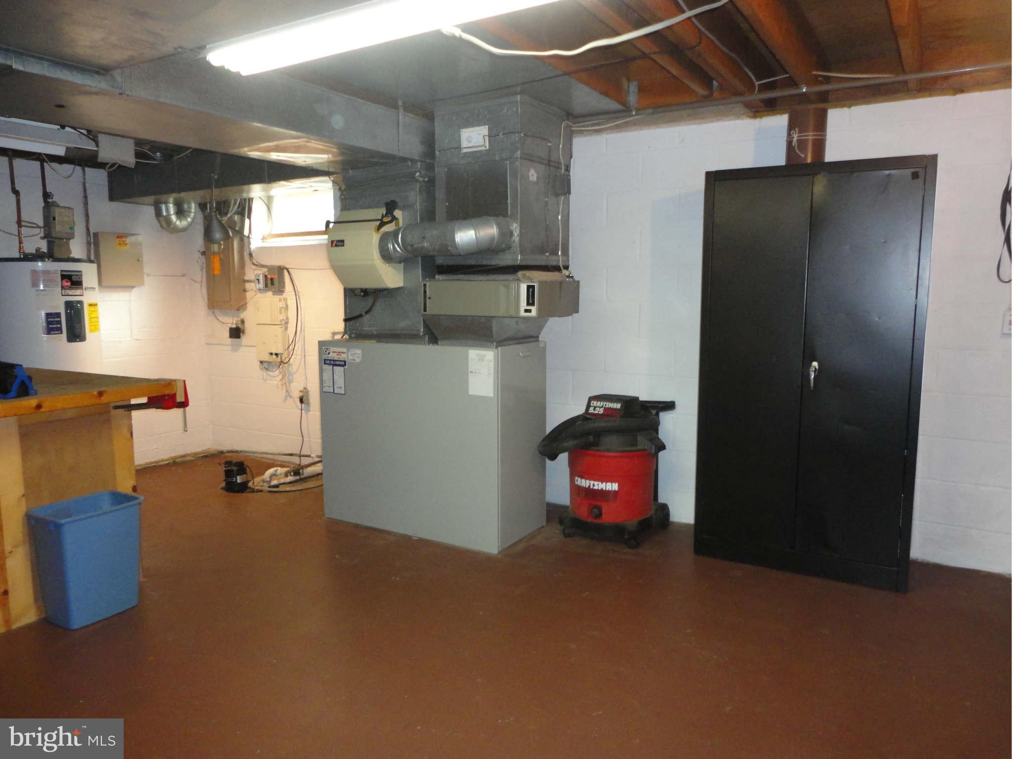 2030 Pot Spring Road Lutherville-Timonium, MD 21093 - Photo 25 of 30 Interior (General)