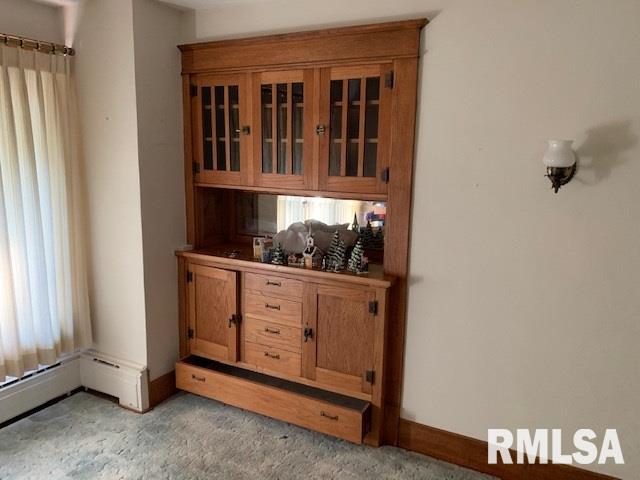 5545 Stagecoach Road Pleasant Plains, IL 62677 - Photo 7 of 14 Gallery Image 7