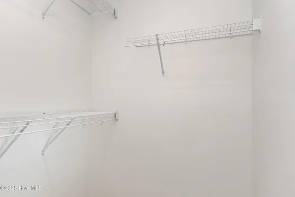 $299,706 | 37 Tuscarora Drive, La Grange, NC 28551