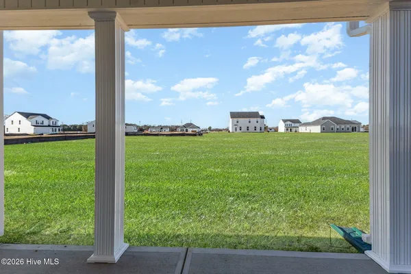 $299,706 | 37 Tuscarora Drive, La Grange, NC 28551