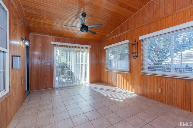 $232,000 | 1719 Seasons Ridge Boulevard, Evansville, IN 47715