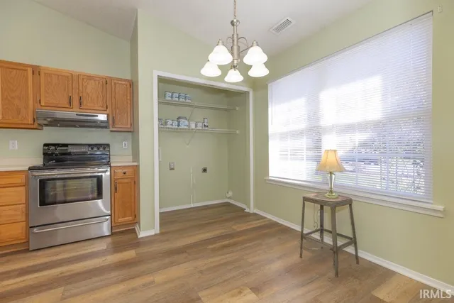 $232,000 | 1719 Seasons Ridge Boulevard, Evansville, IN 47715