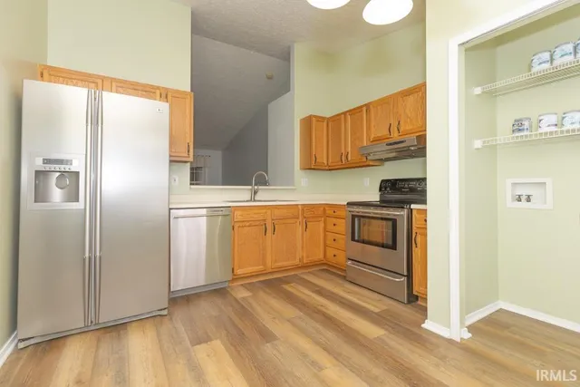 $232,000 | 1719 Seasons Ridge Boulevard, Evansville, IN 47715