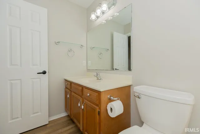 $232,000 | 1719 Seasons Ridge Boulevard, Evansville, IN 47715