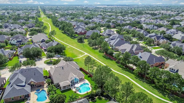 $5,950 | 6342 Collina Springs Court, Houston, TX 77041