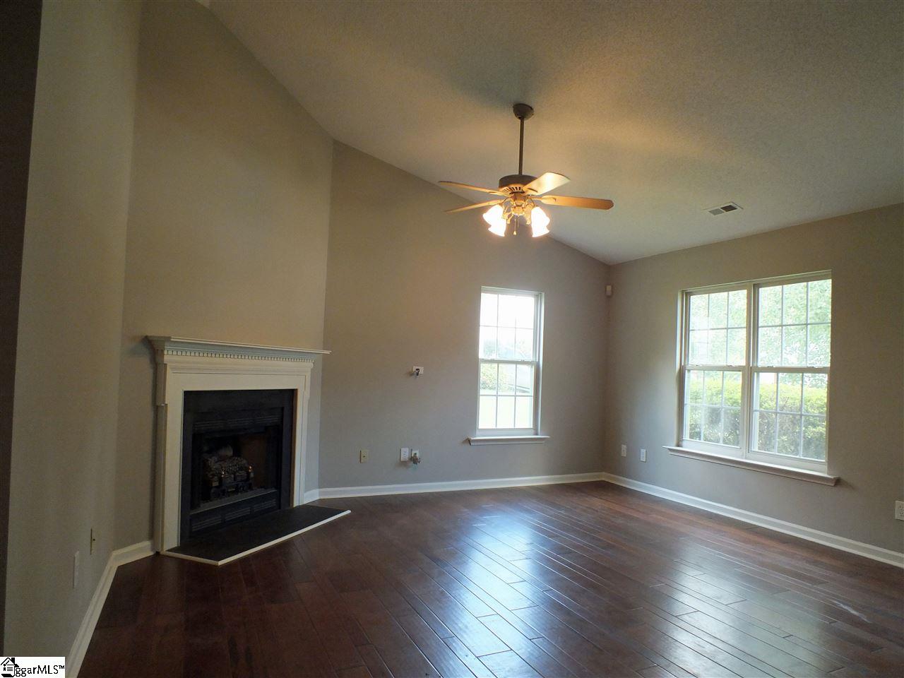 206 Rivereen Way Simpsonville, SC 29680 - Photo 6 of 14 Gallery Image 6