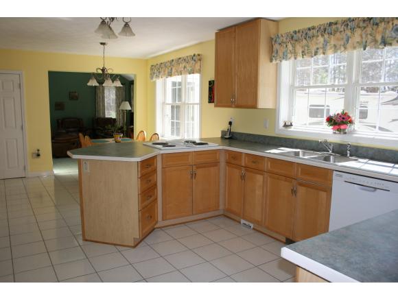 11 Simeon Wilson Road Amherst, NH 03031 - Photo 7 of 18