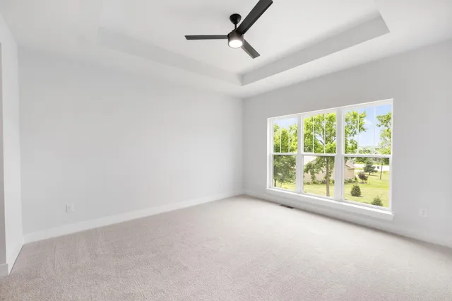 $679,900 | N28W25285 Madeline Boulevard, Unit A BLDG 14 52, Pewaukee, WI 53072