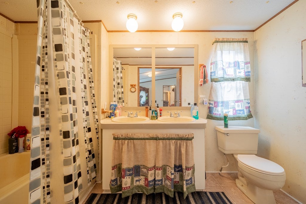 2804 Price Ridge Road Bland, VA 24315 - Photo 23 of 63 Gallery Image 23