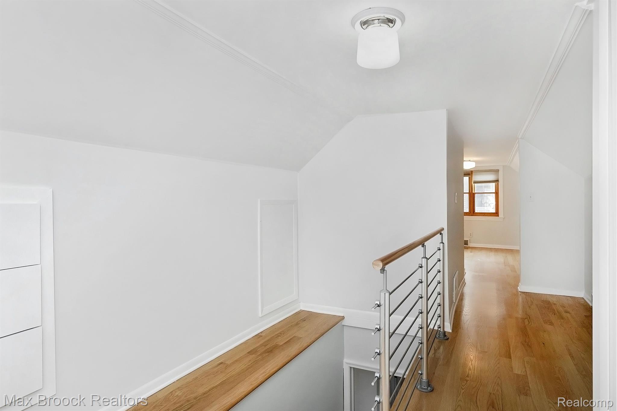2456 Pembroke Road Birmingham, MI 48009 - Photo 13 of 24 Gallery Image 13