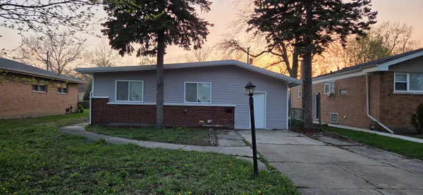 $249,900 | 14448 Peoria Street, Harvey, IL 60426
