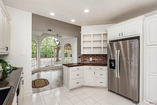 $450,000 | 1959 Fairview Avenue, Port Allen, LA 70767