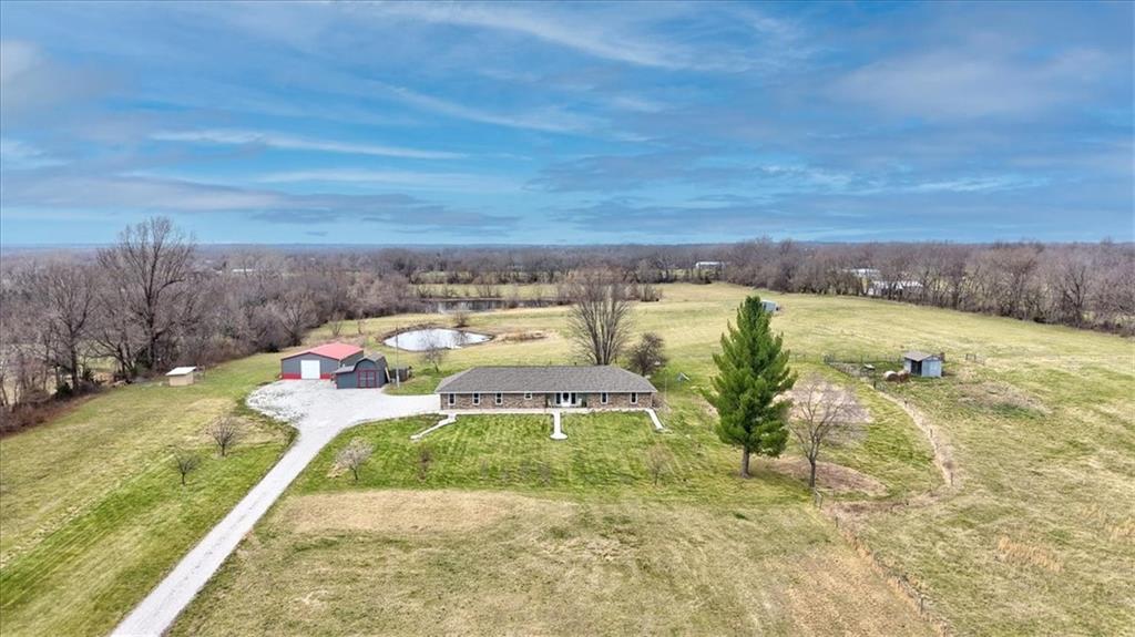 3620 South Ketterman Road Oak Grove, MO 64075 - Photo 1 of 41