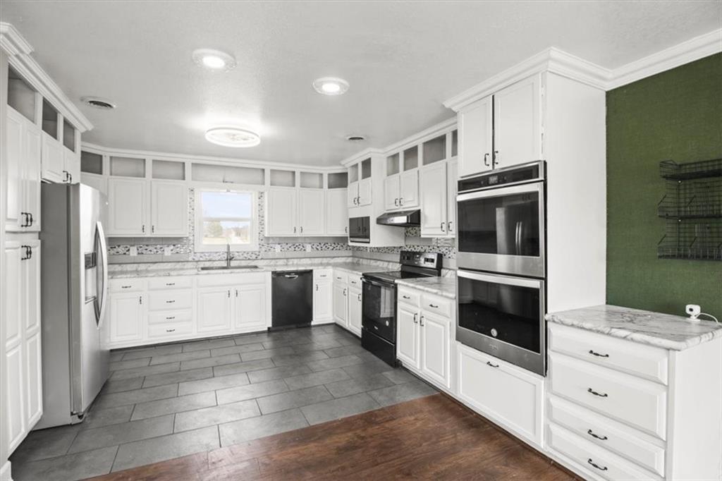 3620 South Ketterman Road Oak Grove, MO 64075 - Photo 13 of 41