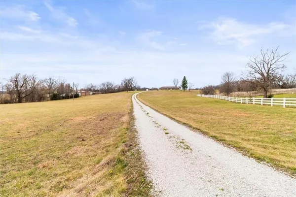 $730,000 | 3620 South Ketterman Road, Oak Grove, MO 64075