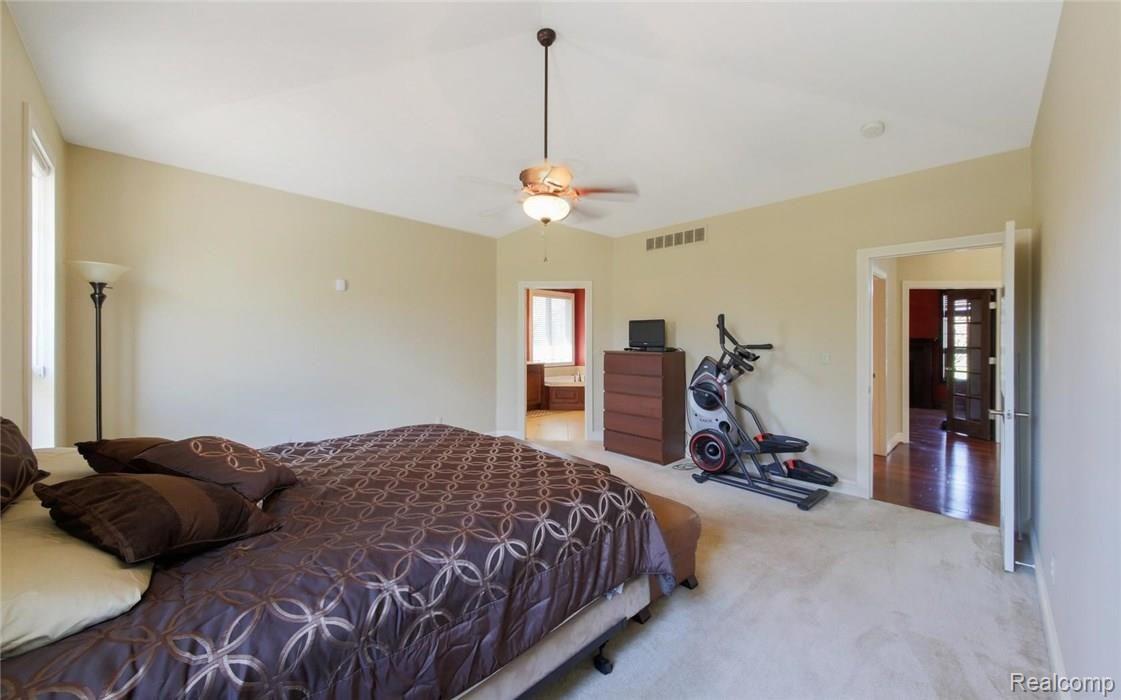 3742 Westphal Road Howell, MI 48843 - Photo 12 of 27 12-photo-web-1680x1050-132203.jpg
