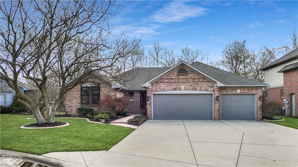 71 Charing Cross Road Indianapolis, IN 46217 - Photo 1 of 37 Gallery Image 1