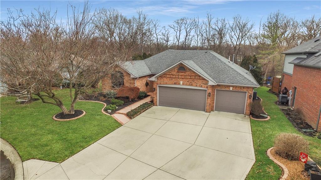 71 Charing Cross Road Indianapolis, IN 46217 - Photo 2 of 37 Gallery Image 2