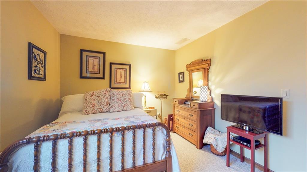 71 Charing Cross Road Indianapolis, IN 46217 - Photo 23 of 37 Gallery Image 23