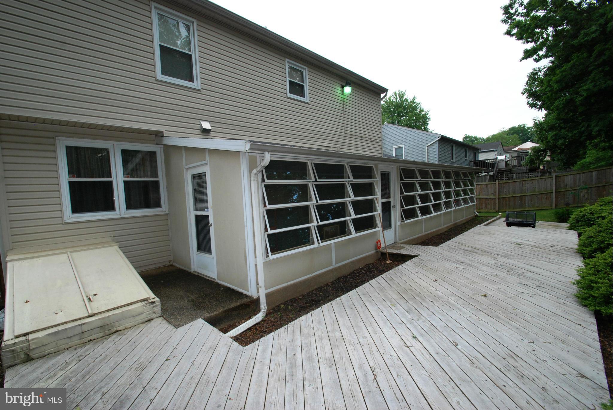12902 Golden Oak Drive Laurel, MD 20708 - Photo 3 of 30 Exterior (Rear)