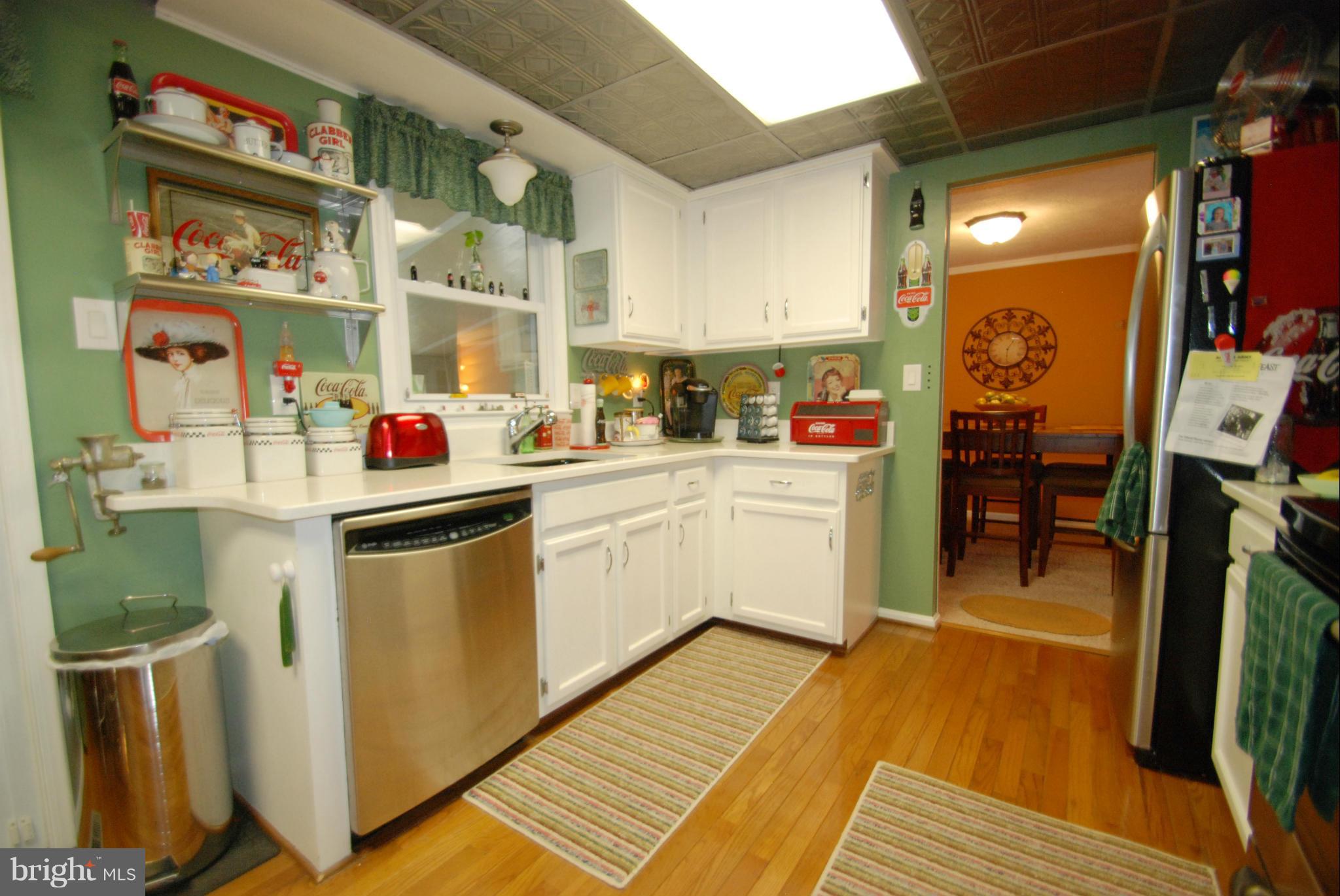 12902 Golden Oak Drive Laurel, MD 20708 - Photo 10 of 30 Kitchen